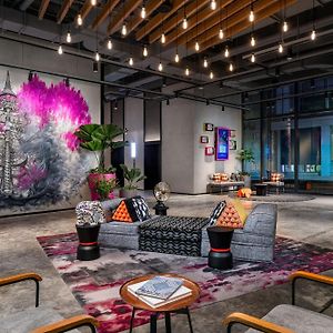 Moxy Bangkok Ratchaprasong
